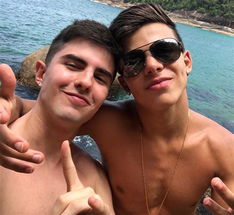 porno thomaz costa|Novo vídeo de Thomaz Costa nu, com tesão e batendo punheta